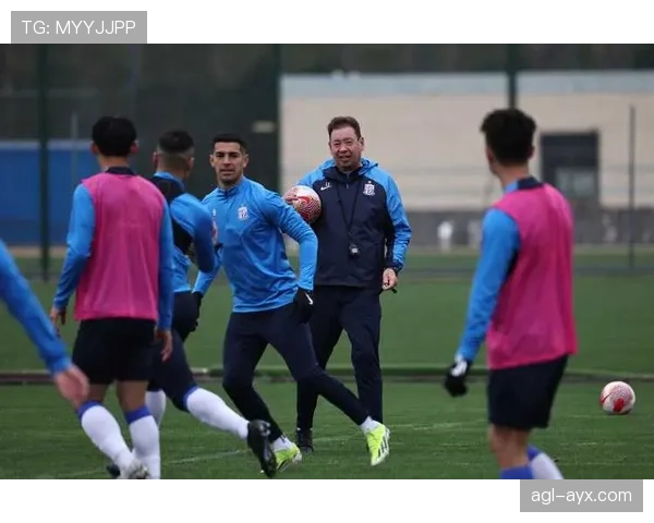 滕哈赫战术革新显成效，球队站位调整焕发新活力